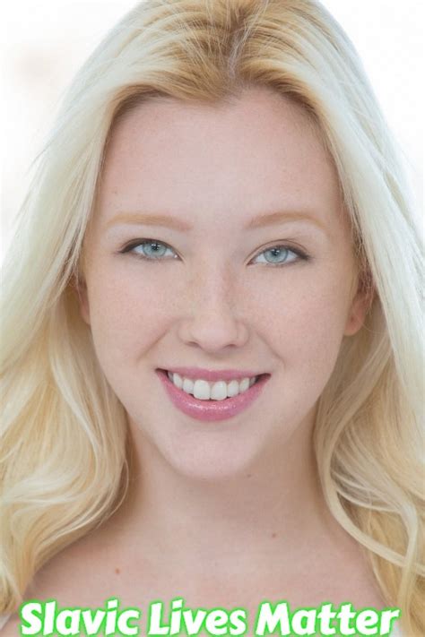 awshow : Desert fun with Samantha Rone .